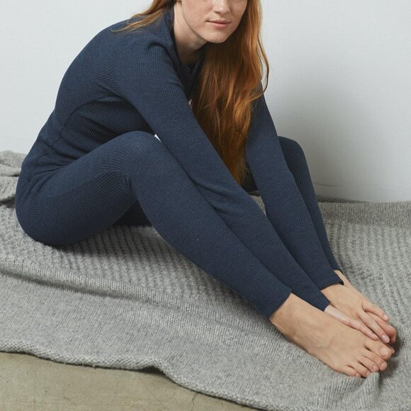 Lunya Restore Thermal Legging - Picture 2 of 6